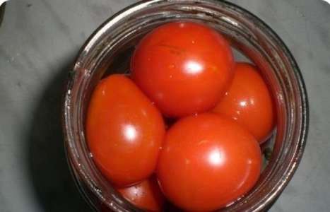 Болгарские помидоры на зиму рецепт с фото по шагам - фото 3 шага 