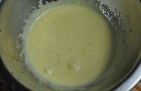 Гоголь-моголь с молоком рецепт с фото по шагам - фото 2 шага 