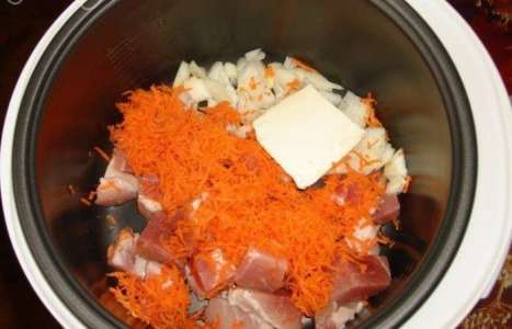 Гороховый суп со свининой в мультиварке рецепт с фото по шагам - фото 1 шага 