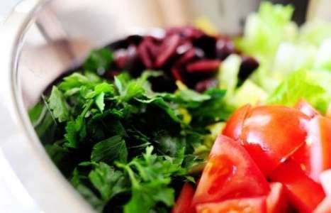 Греческий салат рецепт с фото по шагам - фото 6 шага 