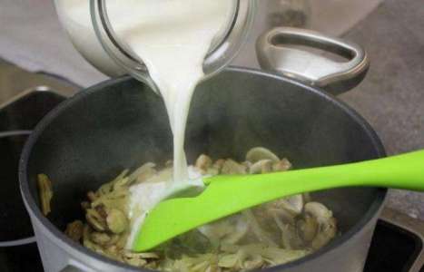 Грибной крем-суп с шампиньонами рецепт с фото по шагам - фото 7 шага 