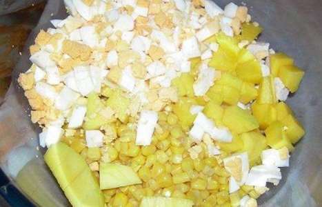 Куриный салат с манго рецепт с фото по шагам - фото 2 шага 