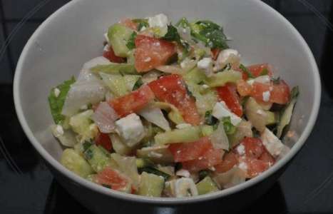 Легкий овощной салат рецепт с фото по шагам - фото 4 шага 