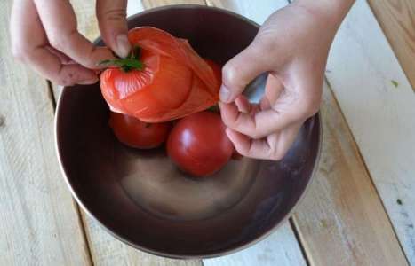 Малосольные помидоры по-грузински рецепт с фото по шагам - фото 2 шага 