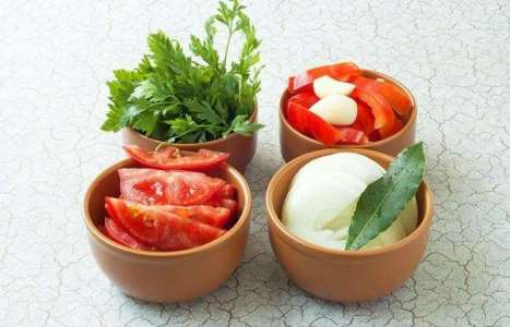 Овощной салат из баклажанов рецепт с фото по шагам - фото 3 шага 