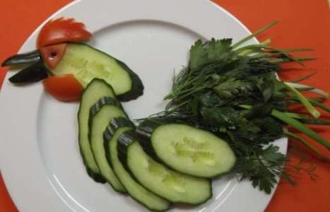 Овощной салат-нарезка «Петух» рецепт с фото по шагам - фото 5 шага 