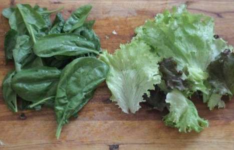 Овощной салат с сыром «Фета» рецепт с фото по шагам - фото 1 шага 