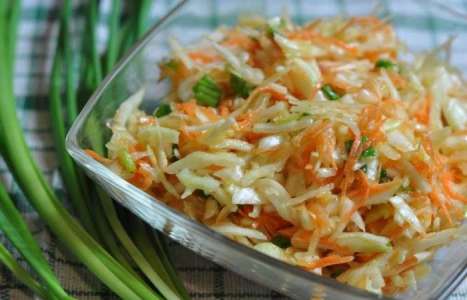 Салат из капусты с морковью рецепт с фото по шагам