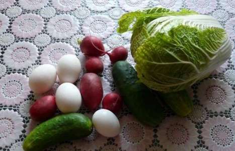 Салат из пекинской капусты рецепт с фото по шагам - фото 1 шага 