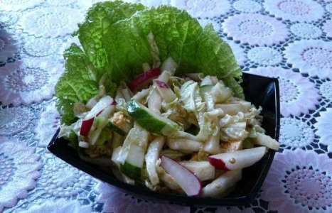 Салат из пекинской капусты рецепт с фото по шагам - фото 7 шага 