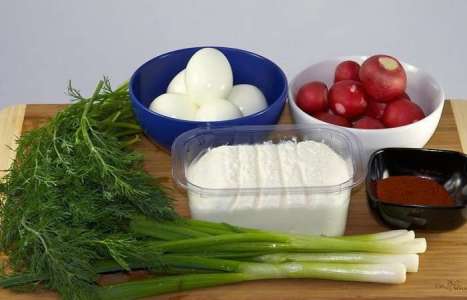 Салат с редисом и творогом рецепт с фото по шагам - фото 1 шага 