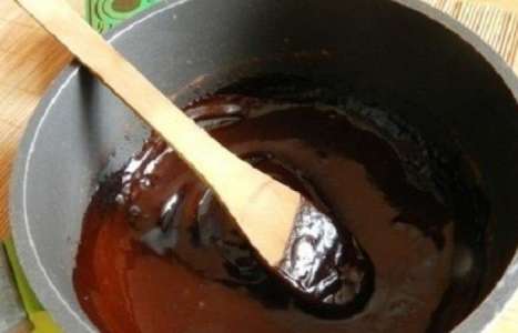 Шоколадный десерт с творогом и бананом рецепт с фото по шагам - фото 2 шага 