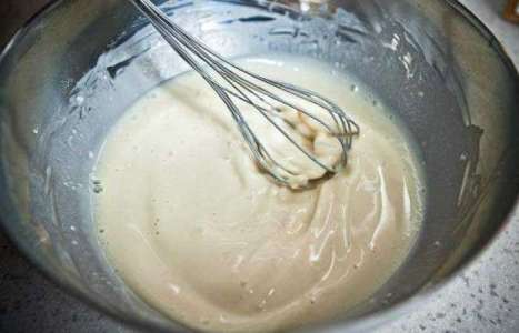 Вкусные блины на молоке рецепт с фото по шагам - фото 6 шага 