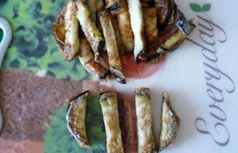 Вкусный салат из баклажанов рецепт с фото по шагам - фото 7 шага 