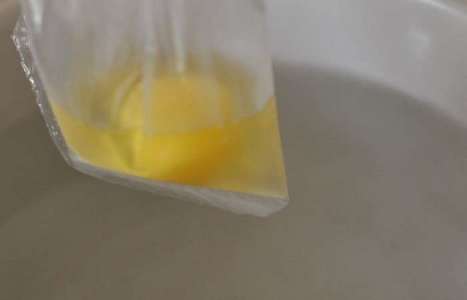 Яичница в пакете рецепт с фото по шагам - фото 3 шага 