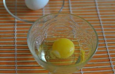 Яйцо пашот рецепт с фото по шагам - фото 2 шага 