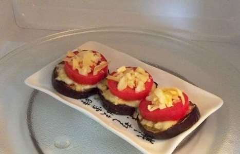 Закуска из баклажанов и помидоров под сыром рецепт с фото по шагам - фото 7 шага 